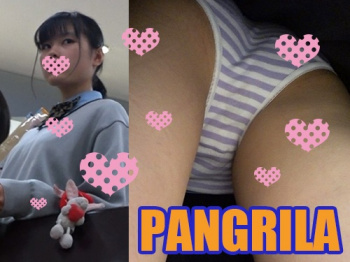 こ○るり似のSランク美少女JKのスケベなシミ付き縞パンを逆さ撮り(PANGRILA:制服ちゃんデータログ)の画像