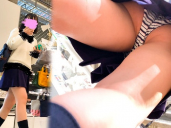 PALPIS【完全新作】##10 ピュアカワイイ紺ソJKの食い込み縞P、声かけ2カメあり。:たぴおかの画像