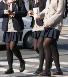 【JKパンスト盗撮画像120枚】黒タイツやストッキング履いた女子校生を街撮りの画像