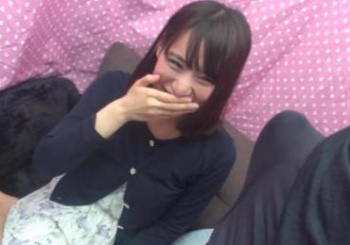 なんか入っちゃてるんですけど・・モテない男子を励ますために素股だけって言ったのにパコられる素人女子！の画像