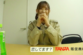ターゲットはサラリーマン！いきなり目の前に美谷朱里が現れてキミの家行っていい？と言われたらアナタはどうしますか？？ 今日は朝まで一晩中、キミの自宅でずーっとお嫁さん気分で中出しセックスしてあげるの画像