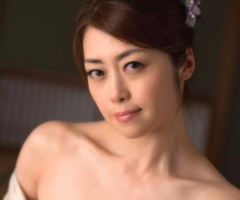 北条麻紀ヌード画像と大人気 BAR maki の様子70枚の画像