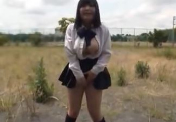 【JK野外露出】ムチムチ巨乳JK可愛まゆを野外で露出させた後は室内でSMプレイしちゃうのだの画像