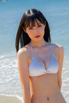 今村麻莉愛 水着画像！の画像