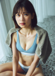 荒木佐保里 水着画像！の画像