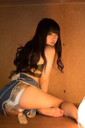 真島なおみ 足裏・足指の生足画像の画像