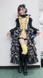 高橋李依 太もも画像！美脚がたまらない！の画像
