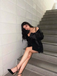 NiziU リマ 太もも画像！美脚がたまらない！の画像