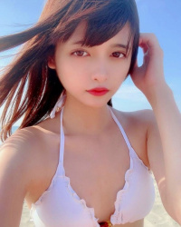 景井ひな ビキニ画像！かわいさと美ボディがたまらない！の画像