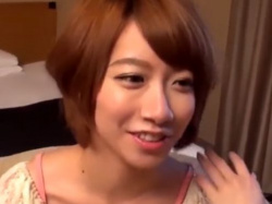 好き勝手にマン毛を剃られちゃう美人お姉さんの剃毛動画ｗの画像