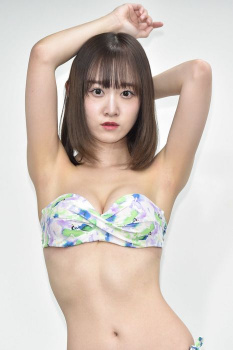 B81W56H82、美ボディの現役アイドルがえちえちすぎるグラビアDVD発売の画像