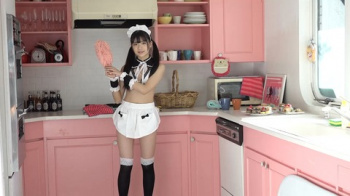 【画像】自宅でこんなメイドさんが働いてたらどうする？？の画像