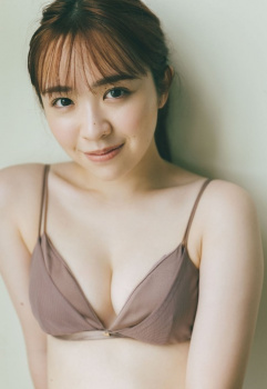 元乃木坂46 渡辺みり愛（23）、水着＆ランジェリー姿で美バスト大胆披露！卒業後グラビア初挑戦の画像