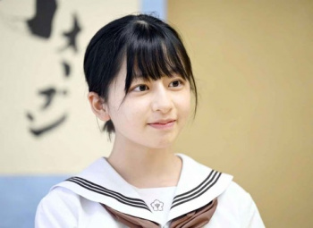【悲報】鎌田美礼女流、めちゃくちゃ垢抜けてしまう…の画像