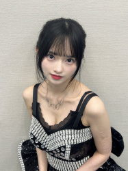 【画像】美人すぎるシンママ藤咲凪さん、リストカット痕が凄い…の画像