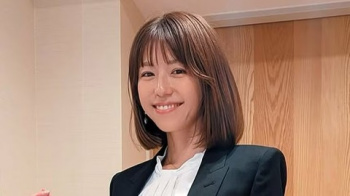 【画像】若槻千夏さん(40)が子どもの小学校卒業式に出席の画像