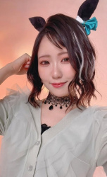 東山奈央(33)さん、すっかり大人の女性になるの画像