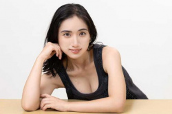 元レジェンドグラドルの紗綾さん(31)、辛かったグラビア撮影をインタビューで語るの画像