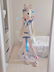 【画像】スレンダー女さん「コスプレしてみたよ、どうかな?」の画像