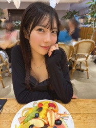 【画像】童貞狩りの女、見つかるの画像