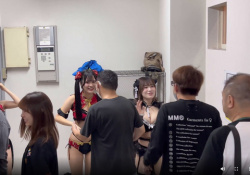 地下アイドルのフリーハグ会がこれ、感想よろの画像