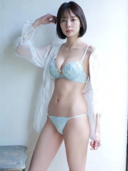【画像】麻雀師・岡田紗佳(31)「私にロンしていいよ❤」の画像