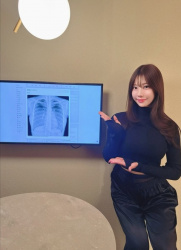 【画像】グラビアアイドルさん、全部丸見えのスケスケおっぱいを投稿の画像