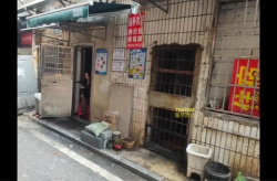 【画像】香港の売春街、ボロくて雰囲気が良いの画像