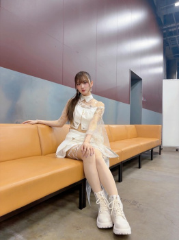【画像】シャニマス声優さん(28)、スッケスケのえちえち衣装でﾊﾟｼｬﾘの画像