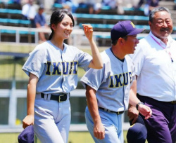 【画像】仙台育英初の女子野球部員、星よつはちゃんwwwwwwwの画像