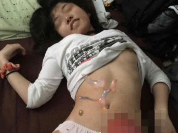 【投稿画像】ユーザー様より投稿された衝撃画像…ごく普通の女の子が肉便器に洗脳！？リアルな素人のメス堕ち画像の画像