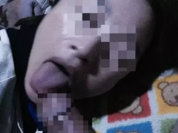 ごく普通の主婦がチンポに執着する…恐ろしい現実！？不倫相手のチンポをしゃぶる素人妻のフェラチオエロ画像の画像