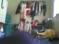 生活感まる出し…素人たちのだらしない身体つきがめちゃくちゃ卑猥！ガチ素人の家庭内エロ画像の画像