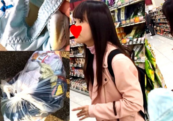 【閲覧注意】可愛いJ〇のシミ付きパンツを持ち帰って愛でる変態男の犯行動画・・ガチでヤバすぎるだろ・・・の画像