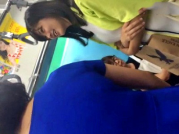 清楚で童顔なSランク白ワンピ美女のパンチラ盗撮動画がガチで抜けると話題ｗｗｗ（動画あり）の画像