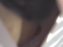 【盗撮動画】結婚式会場は胸チラの宝庫！でも乳首見れるとわかってても中々ここまでは出来ないよな...の画像