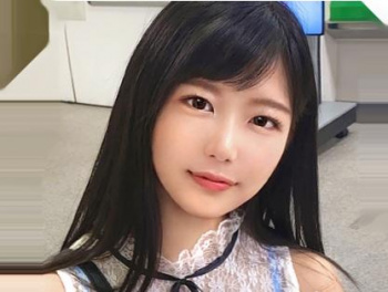 美乳おっぱいの清楚系美少女が性欲丸出しで過激にセックス！肉棒貪り激しくエッチにハメ狂うの画像