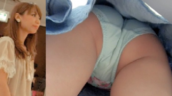 【パンチラえんじぇる作品】フルHD高画質パンチラ逆さ撮り159 エロケツ! 美人アクセ店員さんの生ホワイトパンティー【パンチラ盗撮】の画像