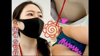 【胸チラ盗撮】【花マル先生】【親子で参加OK!子供学習教室で大胆胸チラ・パンチラ先生】006の画像