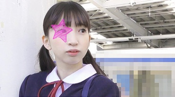 【痴漢盗撮】【ゆず故障】【電車痴漢】顔出し制服JK★GW特価!★これはアウト! ゆず故障史上最もヤバい映像★こんなイタイケ美少女を鬼畜な2人で連携痴漢の画像