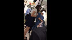 [オメガ動画]【高画質パンチラ】Part.1　ショップ店員編＜パンチラ盗撮＞の画像