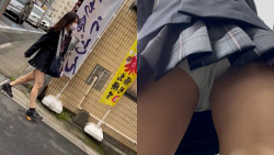 [KOBA動画]【5日間分収録】SSS級の美少女JK！家の近くまで尾行！グレーチェック逆さ撮りしました⑤＜パンチラ盗撮＞の画像