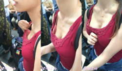 [ぱゆぱゆ動画] [胸チラ]家族旅行帰りの爆乳女子[顔有]＜胸チラ盗撮＞の画像