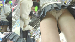 [RYUSEI動画] Plough＜JKパンチラ盗撮＞の画像