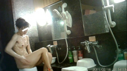 [怪盗ジョーカー動画]【マルッと追い撮り！女撮師 スーパー銭湯】女撮師スーパー銭湯 オムニバスVol.12 dns-019＜風呂盗撮＞の画像