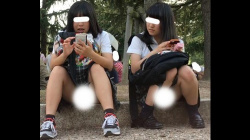 [MM動画]【Full ＨＤ】妄想vol.78「制服でリラックスしているところを…」＜JKパンチラ盗撮＞の画像