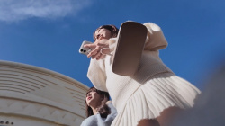 [sousuke動画] 50私服女子の生Pに興奮！攻めすぎた結果＜パンチラ盗撮＞の画像