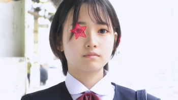 [ゆず故障動画]《緊急公開》【電車チカン】★ゆず史上最も幼い奇跡の美○女★入学式帰りのいたいけ過ぎるJ○が初めての快感にマン汁ダダ漏らし！＜JK痴漢盗撮＞の画像