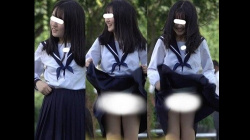 [MM動画]【Full ＨＤ】妄想vol.192「セルフスカートめくり数十回で白い太腿…」＜JKパンチラ盗撮＞の画像