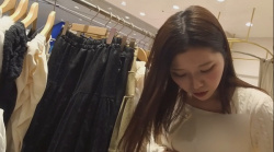 [逆さHERO動画]【再販】グレートティーチャー鬼〇塚。激レア。教師になる前のJD!!フロアマップ＜パンチラ盗撮＞の画像